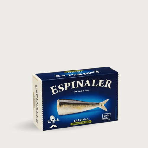 Blik van 120g Espinaler grote Spaanse sardines in milde olijfolie.