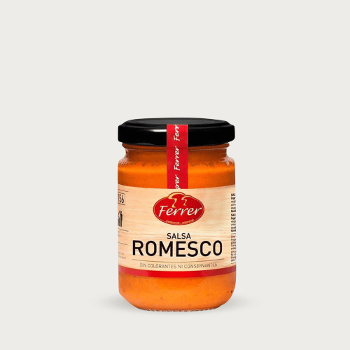 Glazen pot van 150g Ferrer salsa romesco voor calçots, groenten en vlees.