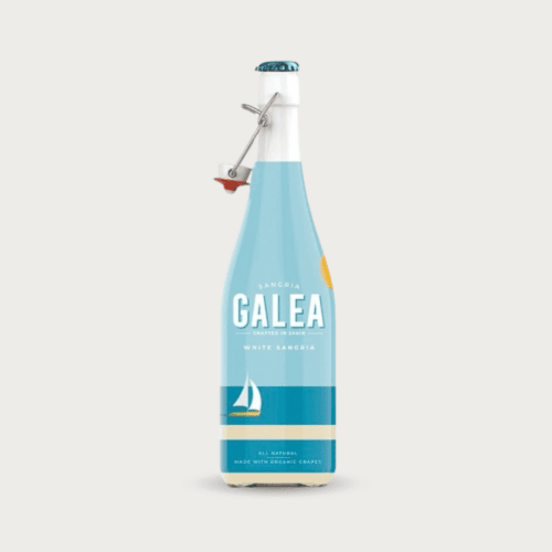 Blauwe fles Galea Sangria met witte wijnsangria